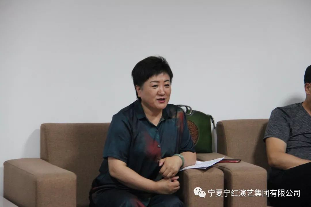 8月7日,自治区文化和旅游厅副厅长柳萍,自治区党委宣传部文艺处处长