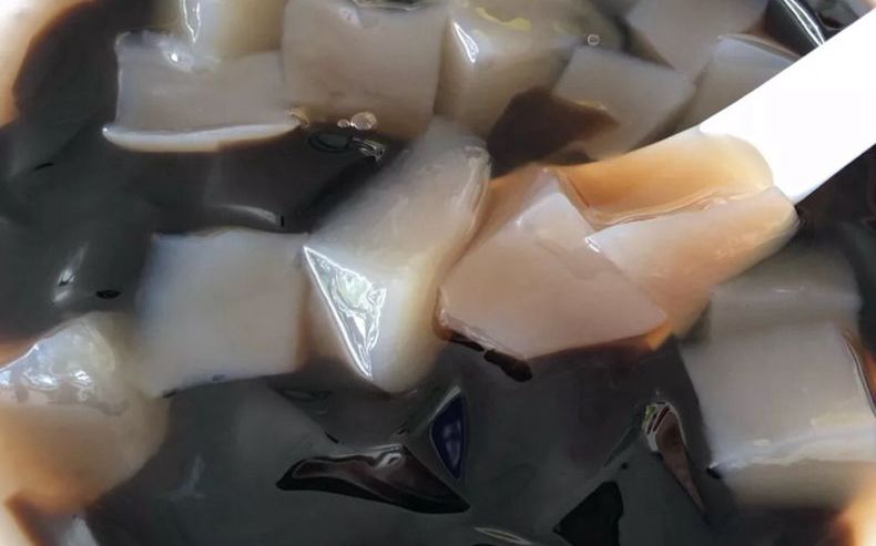 立秋来碗清凉糕金华老店一天最少卖出1000碗