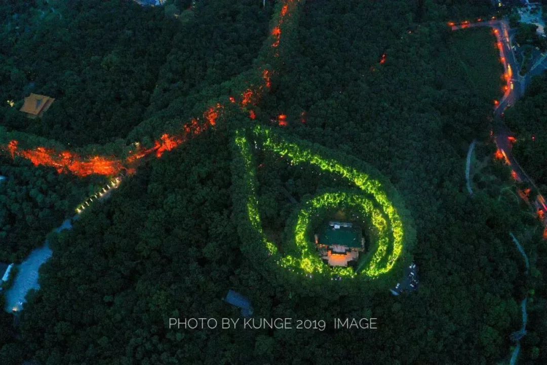 今夜美龄宫好靓