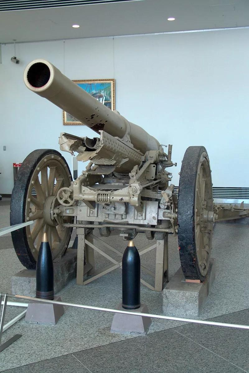 日本105毫米加农炮图片