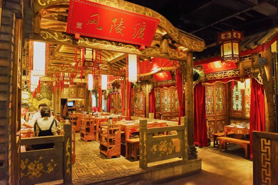 上海6店通用189元抢原价494元蜀大侠火锅4人套餐半个娱乐圈打卡的武侠