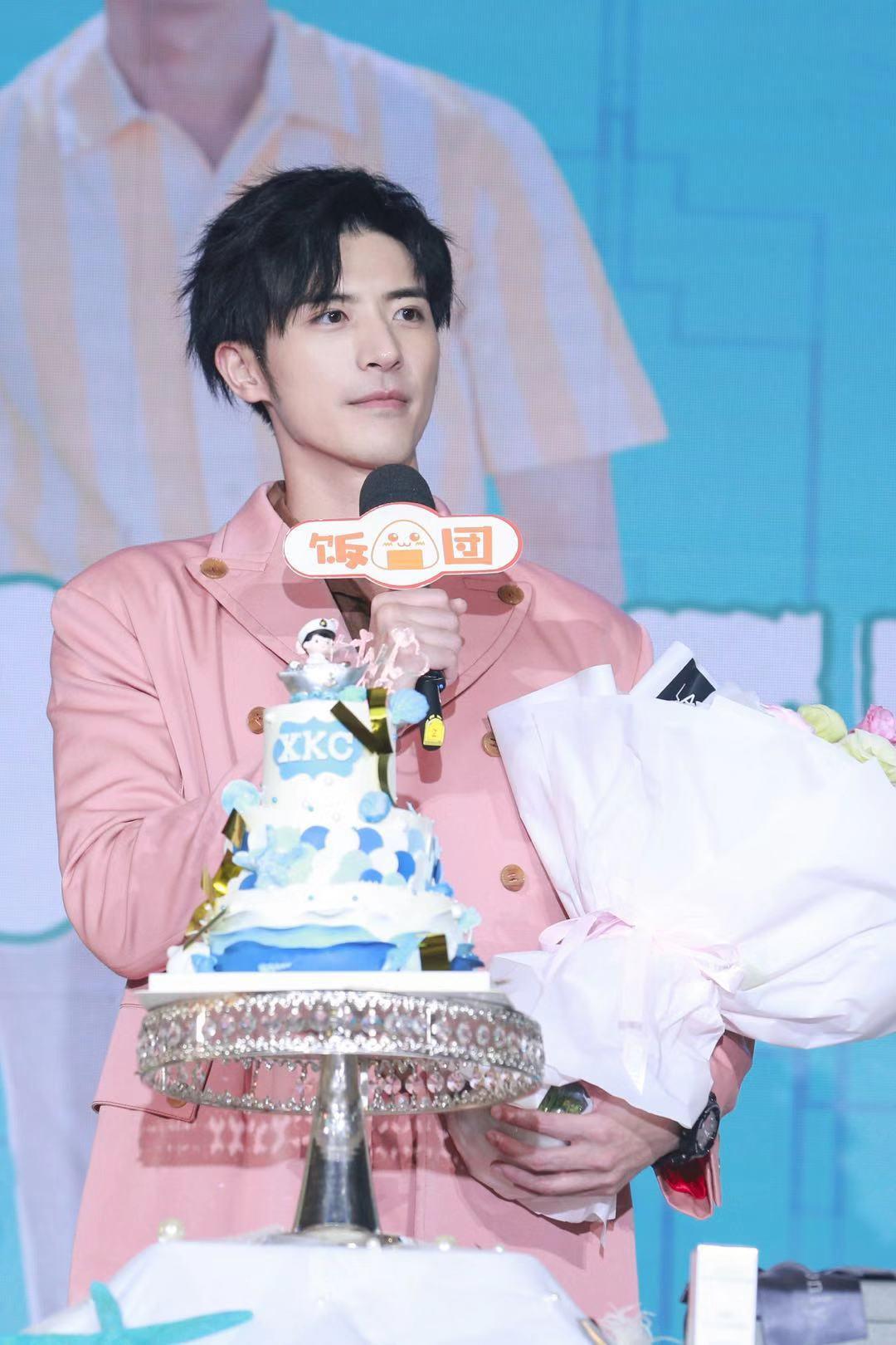 昨日下午,《驰骋的"盛夏"》徐开骋0808生日会在长沙举办.