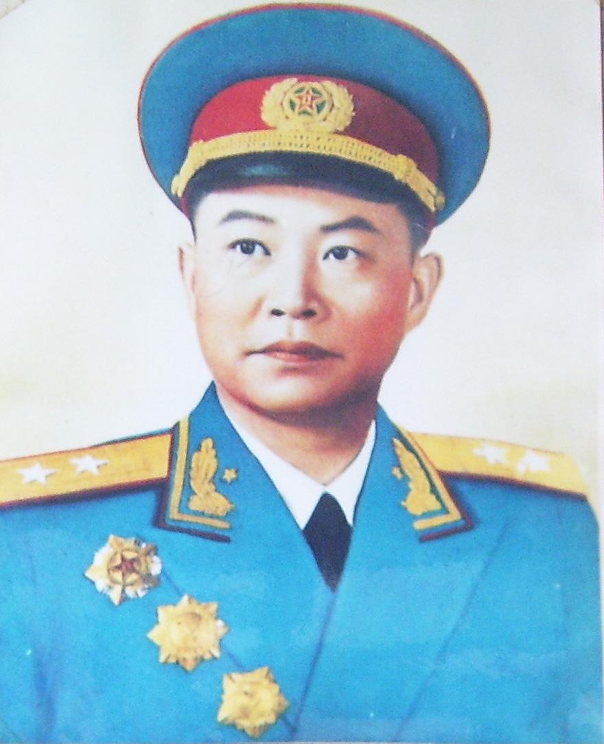 原创他是我军指战员中长得最帅的,曾用25发子弹打掉敌军一个大队