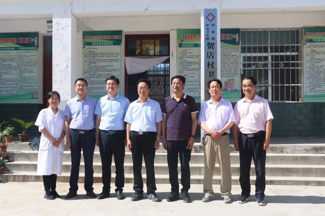 徽县伏镇快讯佘东鹏一行深入伏家镇调研政协委员问村医百日集中活动等