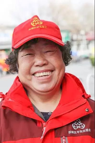 征集最美笑脸这才是志愿者的正确打开方式