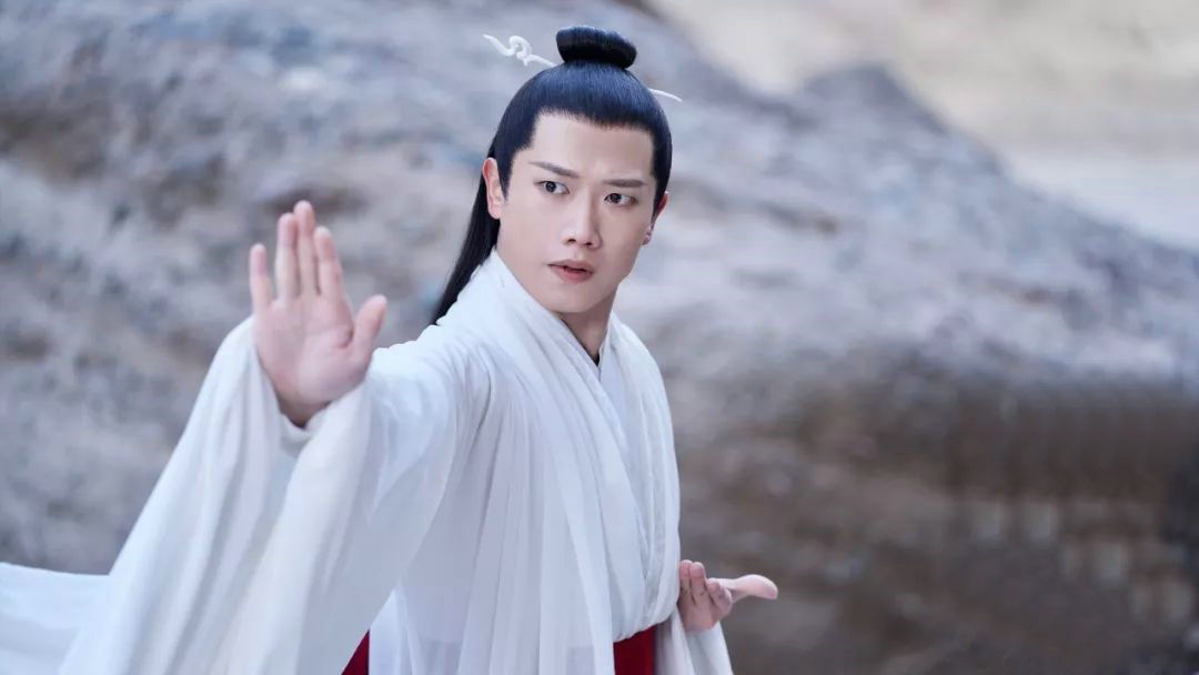 《宸汐缘》云风青瑶终撒糖,却遭观众质疑,有谁看懂编剧真正用意