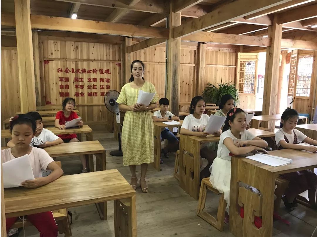 春泥计划唱畲歌编彩带这个兴趣班畲味十足