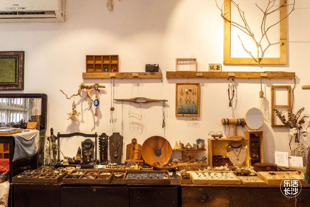 饰物古着植物染不小心闯进喧嚣里的这家手作店治愈了整个夏天