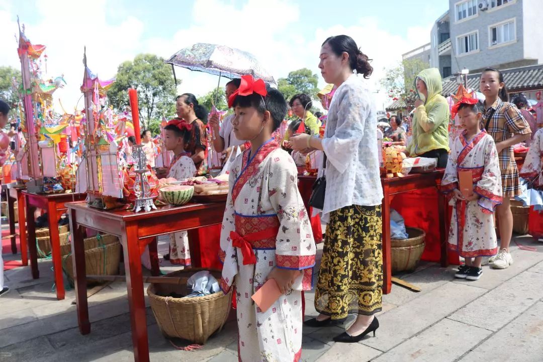 不一样的七夕温岭石塘举办小人节祈福礼活动