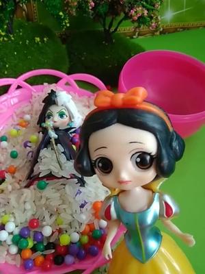 小朋友们要不要惩罚霸道的老巫婆