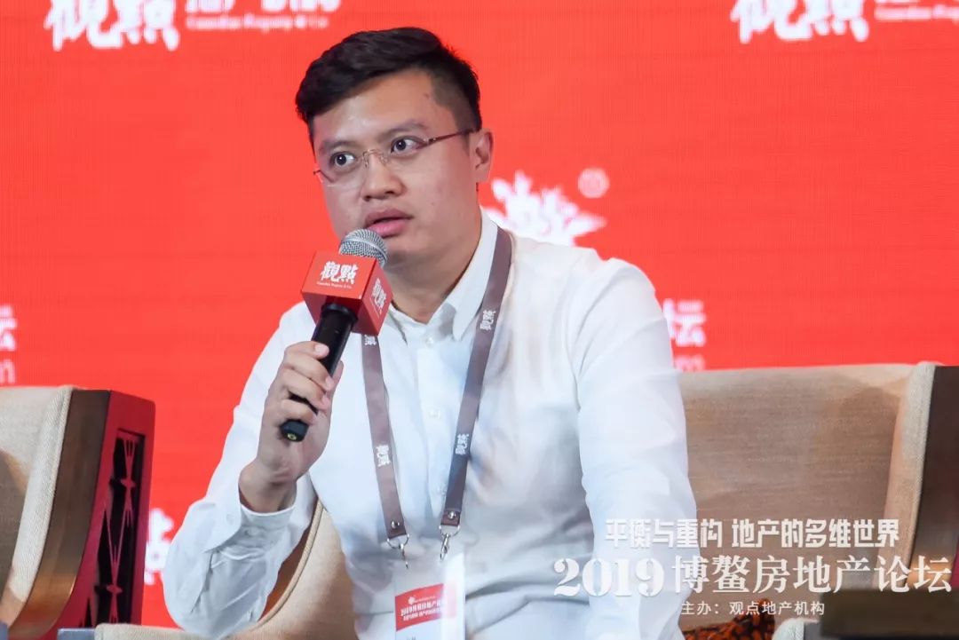 前方高能当代置业狂揽八项荣誉