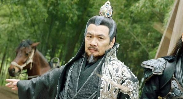 喜逢第二春65岁tvb武打男艺人与小二十岁女友拍拖大赞女友专一