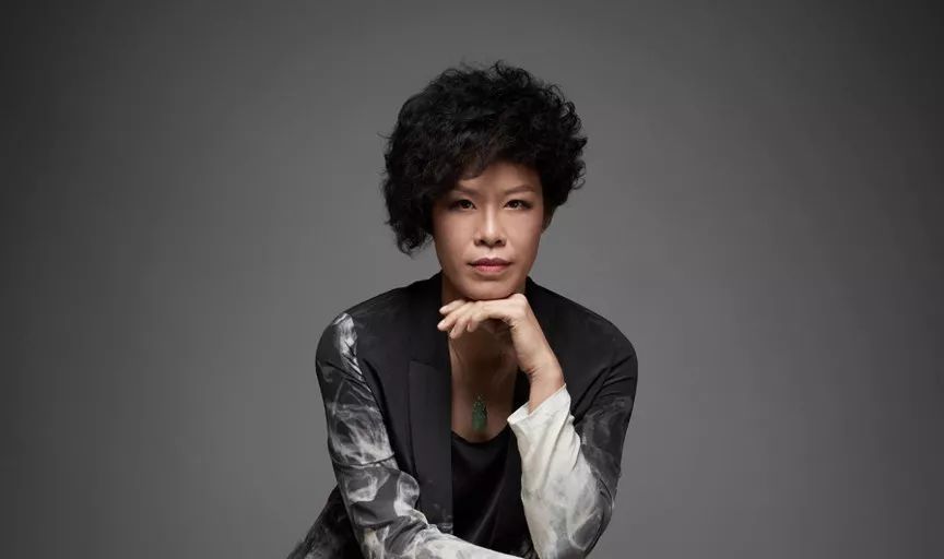 女董事长自述被罚被骗2000万酗酒咬人经历过创业低谷才懂这3句话