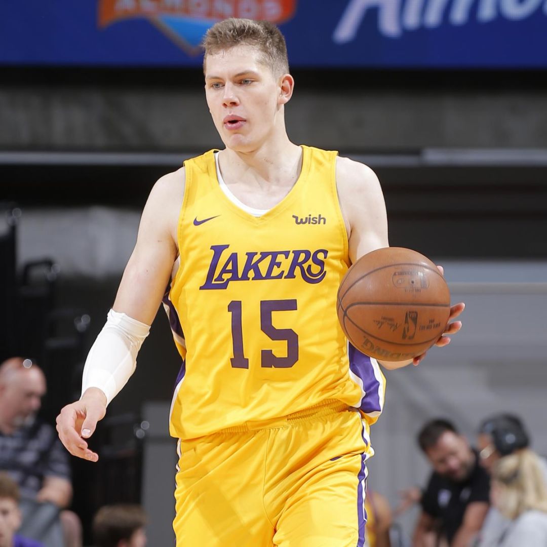 莫提滋·瓦格纳 (moritz wagner)德国职业篮球运动员,现效力于nba