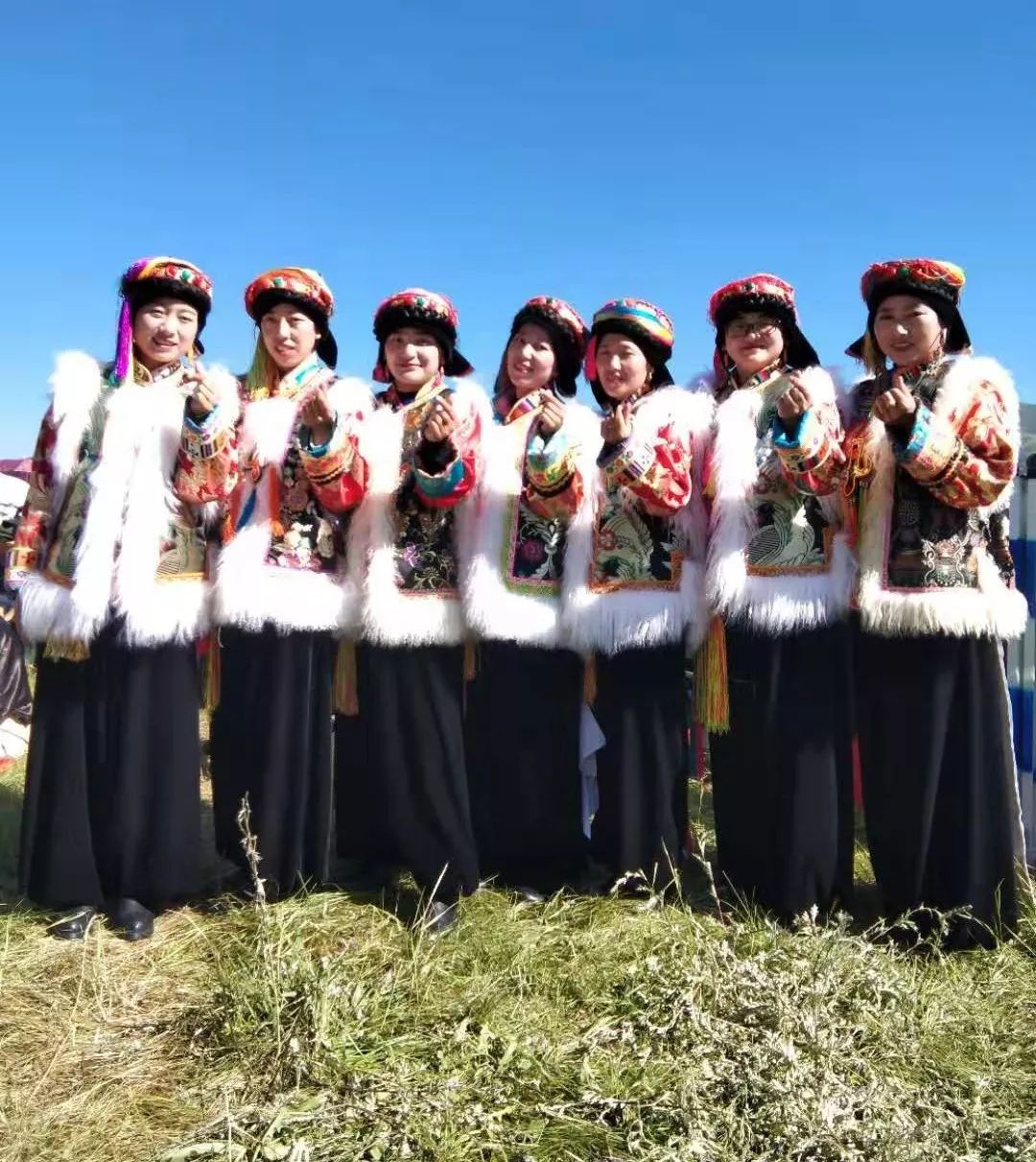 迭山儿女绽新颜_迭部县