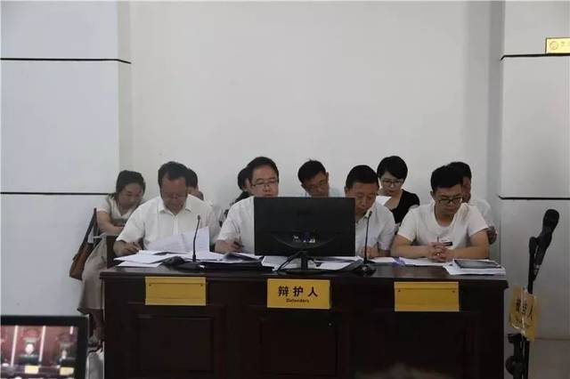 扫黑除恶陇南在行动礼县法院公开开庭审理王虎李云龙等10人涉嫌恶势力