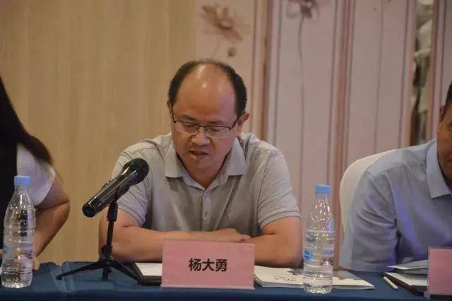 巩义市人民政府副市长,文化旅游工作领导小组常务副组长刘军杰在致辞