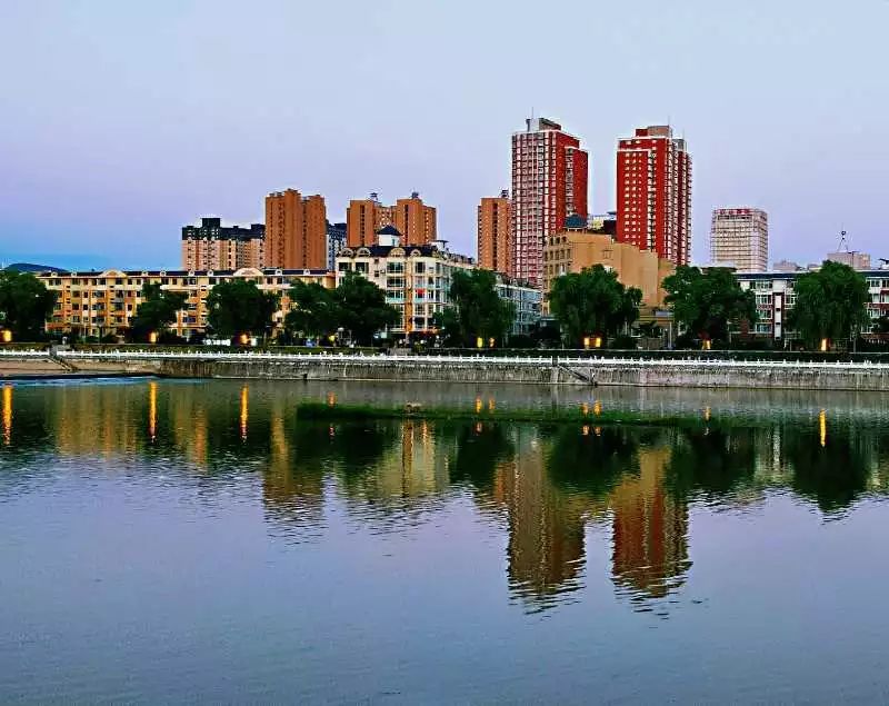 壮丽70年奋斗新时代浑江区摄影作品欣赏十四