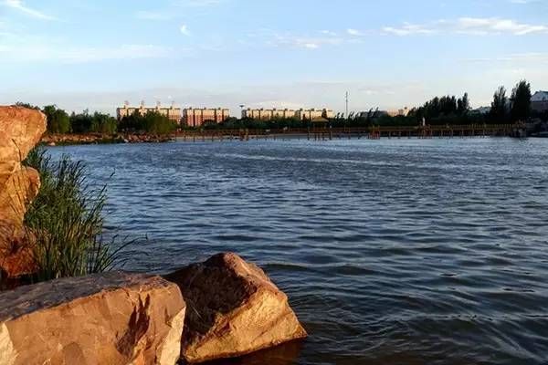 etc,全区收费站共设立26个etc移动办理安装便民点,分别是平罗收费站