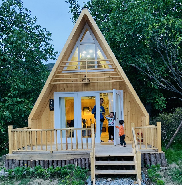 打卡自驾游圣地川藏线高颜值民宿,有居家一般的温馨体验_巴塘县