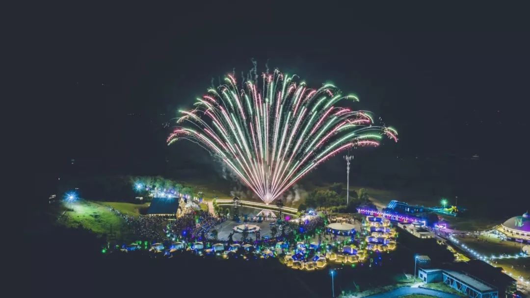 从6月22日开始,你错过的木兰草原夜场活动全在这里了!_烟花