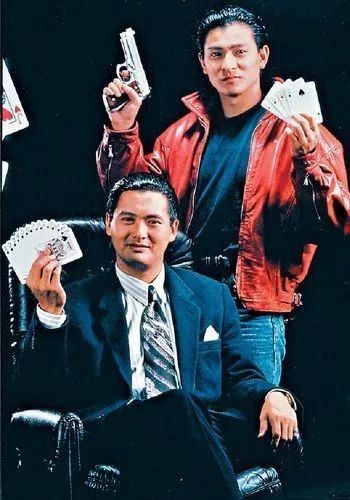 【4年练坏400副扑克:11岁小学生看电影自学"飞牌"绝技】11岁的河南