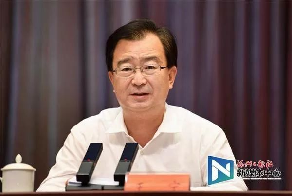 出席会议并讲话,市长,市委教育工作领导小组第一副组长尤猛军主持会议