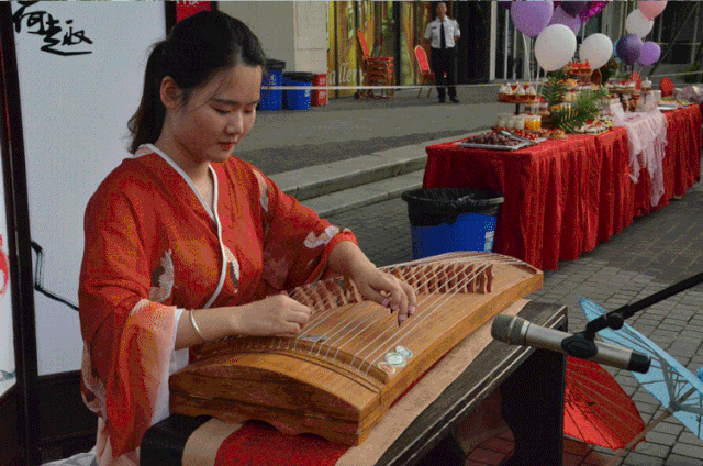 神雕侠侣组,射雕英雄传组,天仙配组梁祝组,白娘子传奇组,还珠格格组