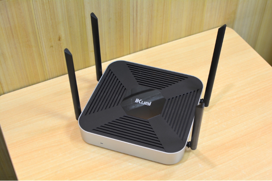 原创再也不担心断网了爱快推出企业级全千兆双频无线路由器ikq50