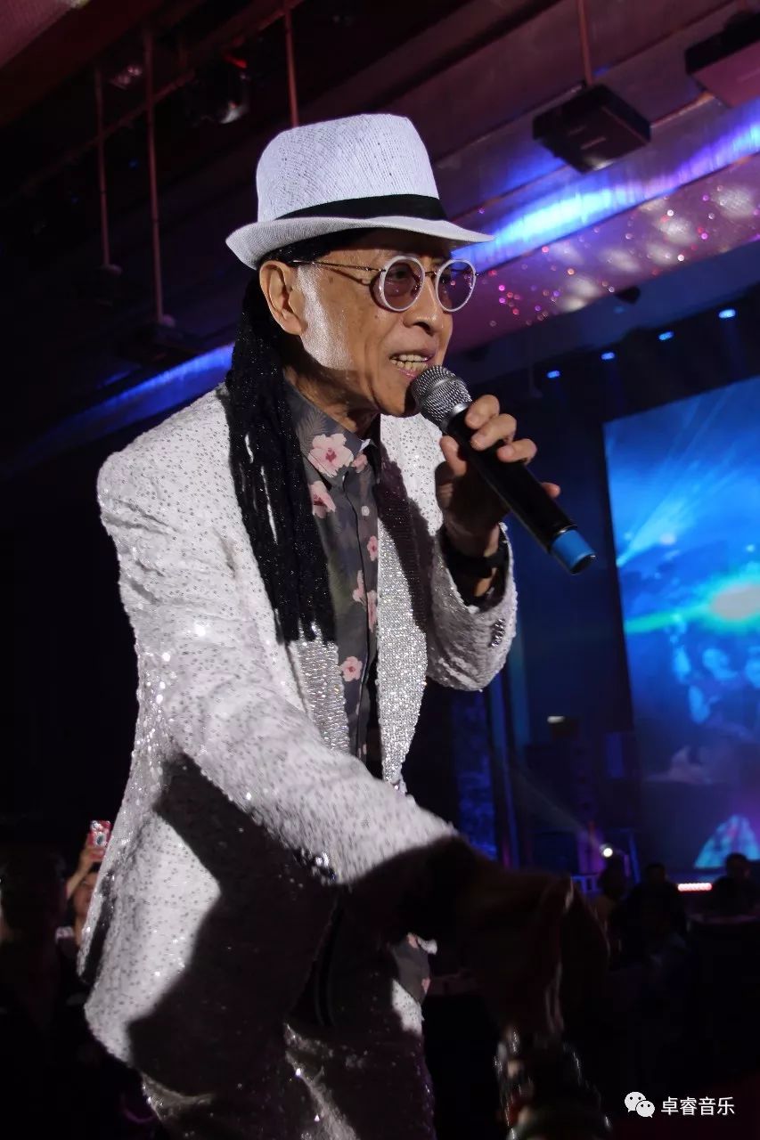 视频回顾音乐与功夫跨界叶振棠欧信希全新原创歌曲功夫之城全球首唱