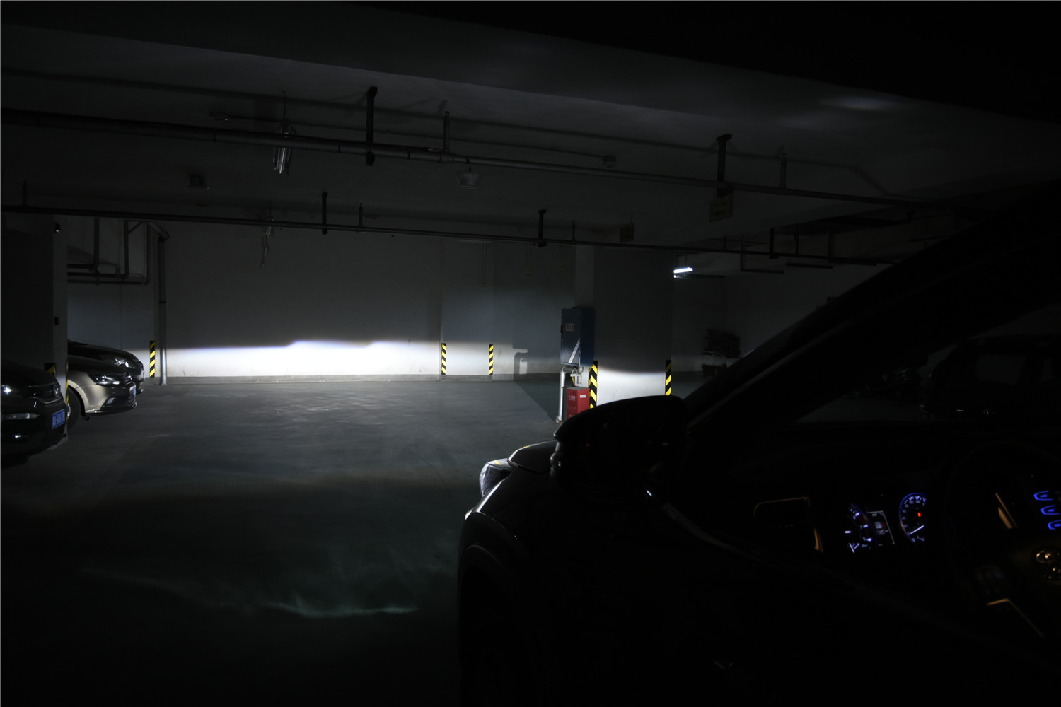 长沙汉兰达车灯改装氙气灯双光透镜详细指南