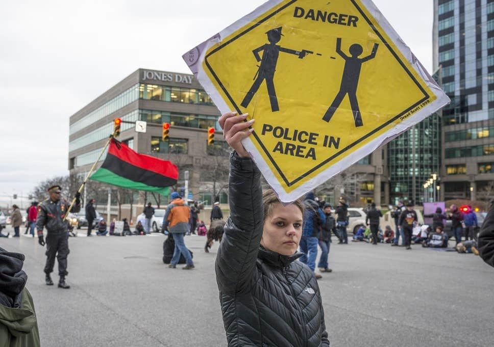 美国的反警察暴力游行(图源:getty images)