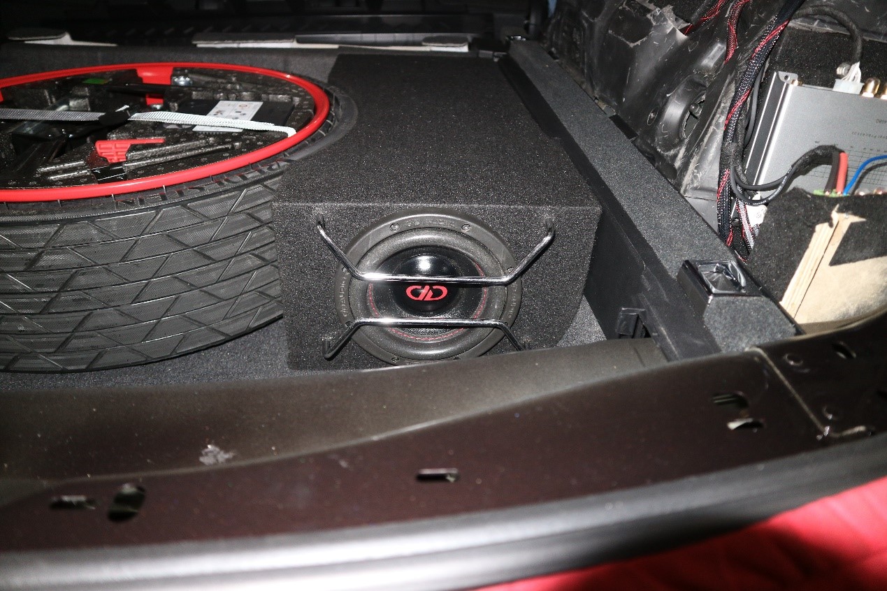 保时捷卡宴音响大换装一听就醉的豪华从内而外