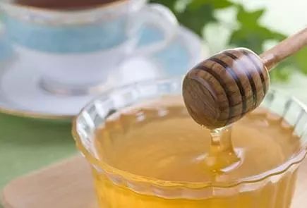 蜂蜜水能止咳吗图片