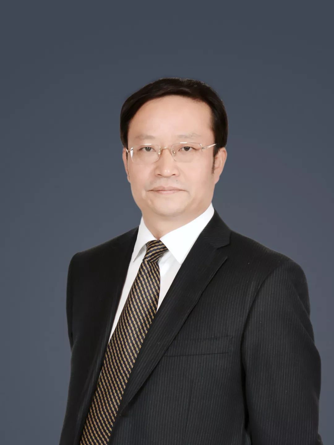 孙伏龙律师简介:孙伏龙:大成中国区高级合伙人,争议解决部副主任,河北