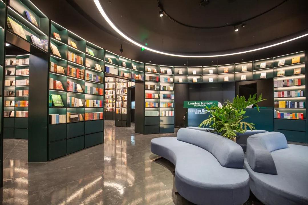 朵云书院亮相上海中心239米刷新魔都书店海拔记录