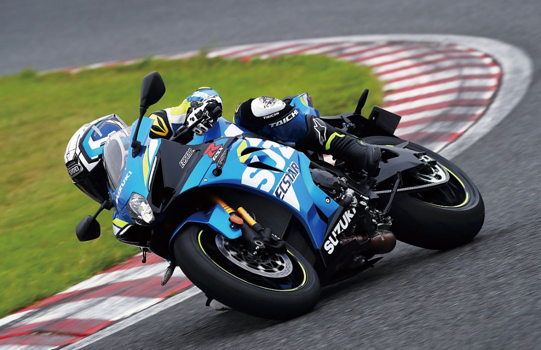 竞速杀器——2019 suzuki gsx-r1000r