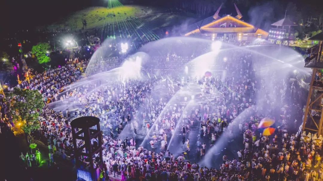 从6月22日开始你错过的木兰草原夜场活动全在这里了