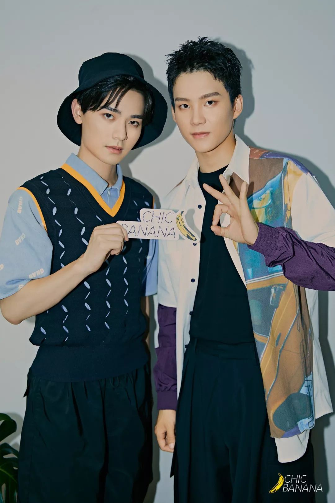 周彦辰骆明劼chicbanana笑闹着那少年