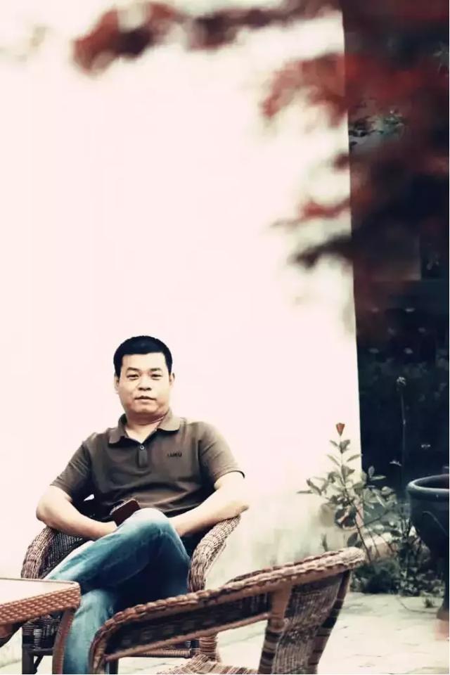 樊奎落笔持重雄浑磊落