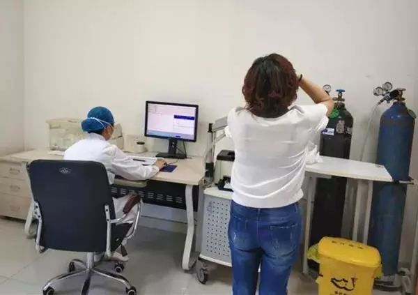 呼吸之间一呼一吸肺功能检查不肺力
