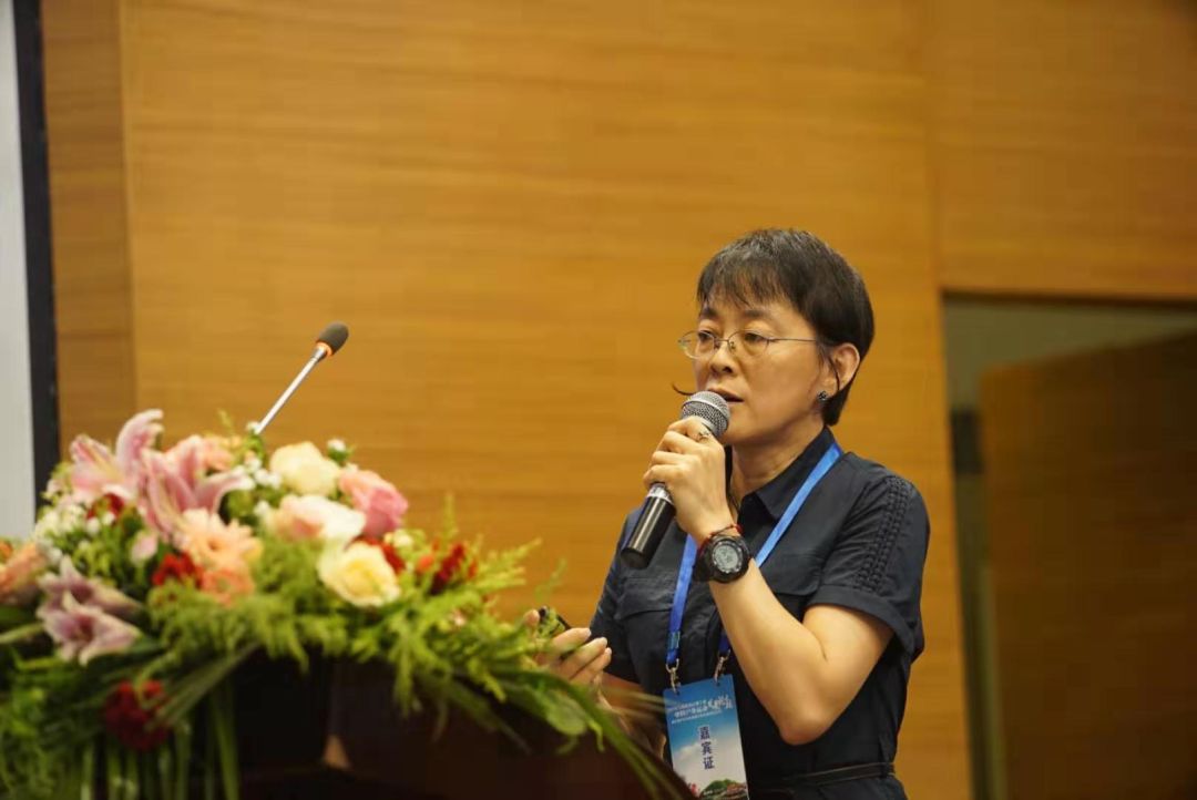 吕晓燕《沉浸于美好步道中》现场互动环节大家踊跃提问,专家们以丰富