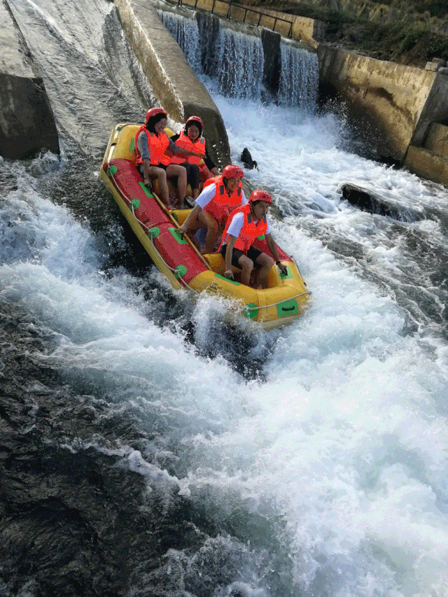 玩水啦曲靖周边这家漂流圣地竟那么便宜清爽刺激说走就走