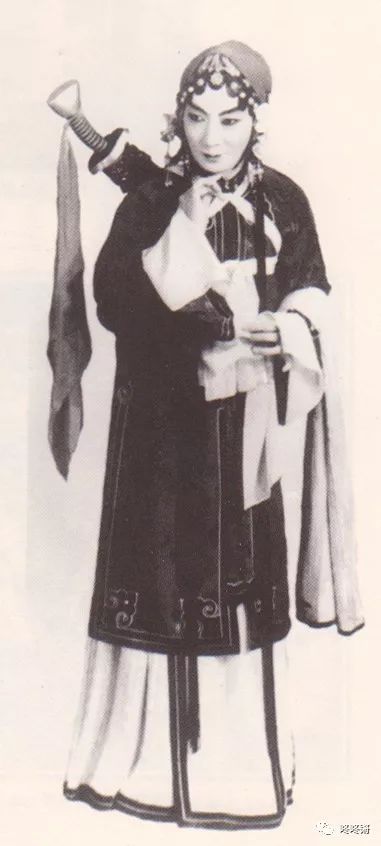 梁小润我跟姑父黄桂秋学戏