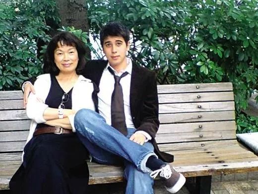 龙应台写给儿子最怕你这辈子碌碌无为却觉得平凡可贵