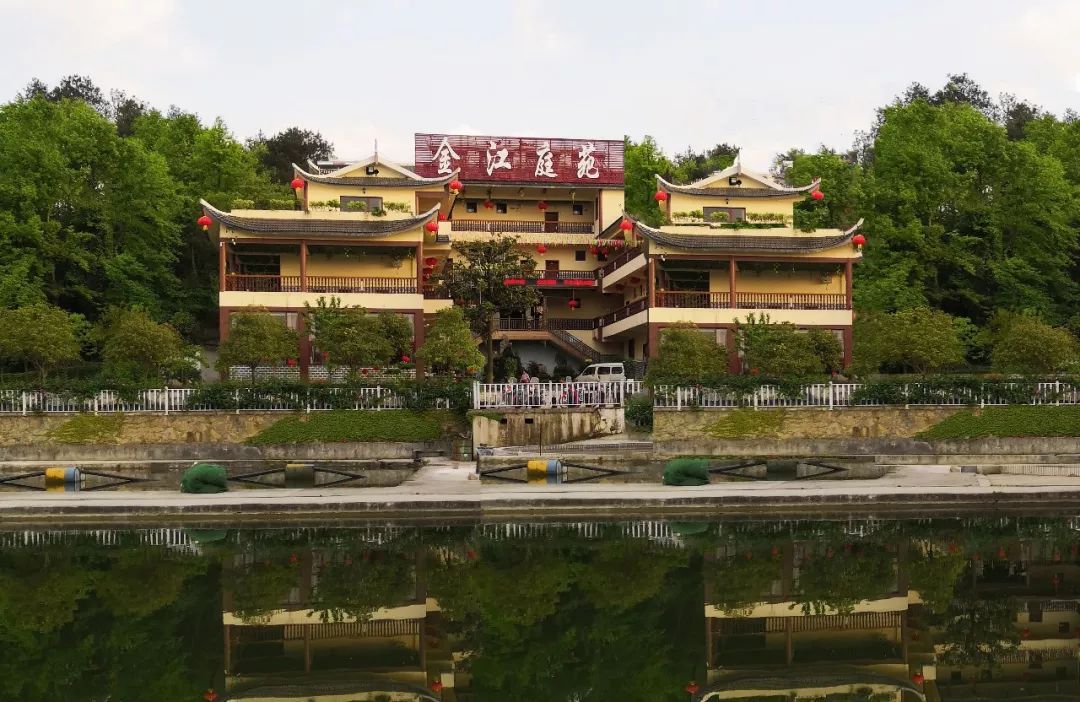 重磅惊呆了遵义又一大型休闲度假村亮相水上乐园烧烤垂钓康养