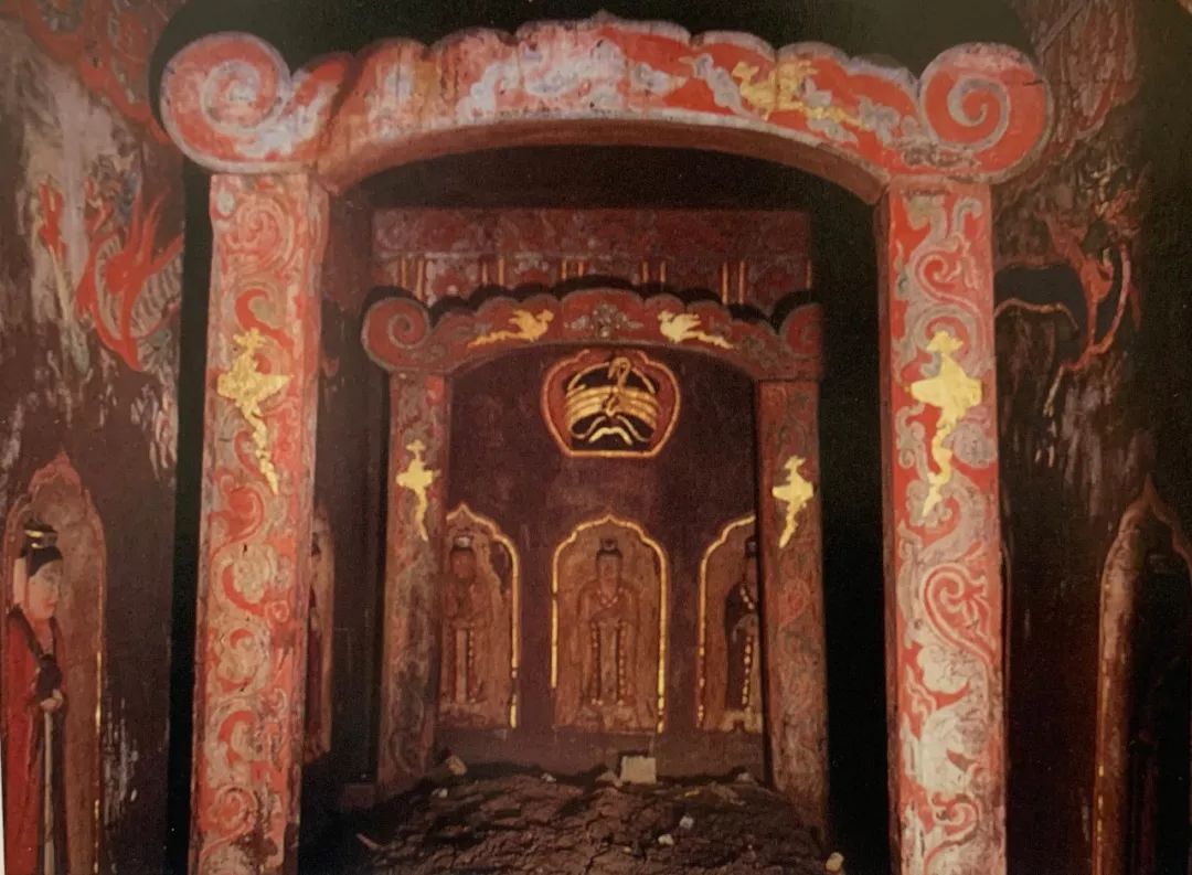 水丘氏墓内景△钱镠墓外景王钦若编著的《册府元龟》明确指出五代