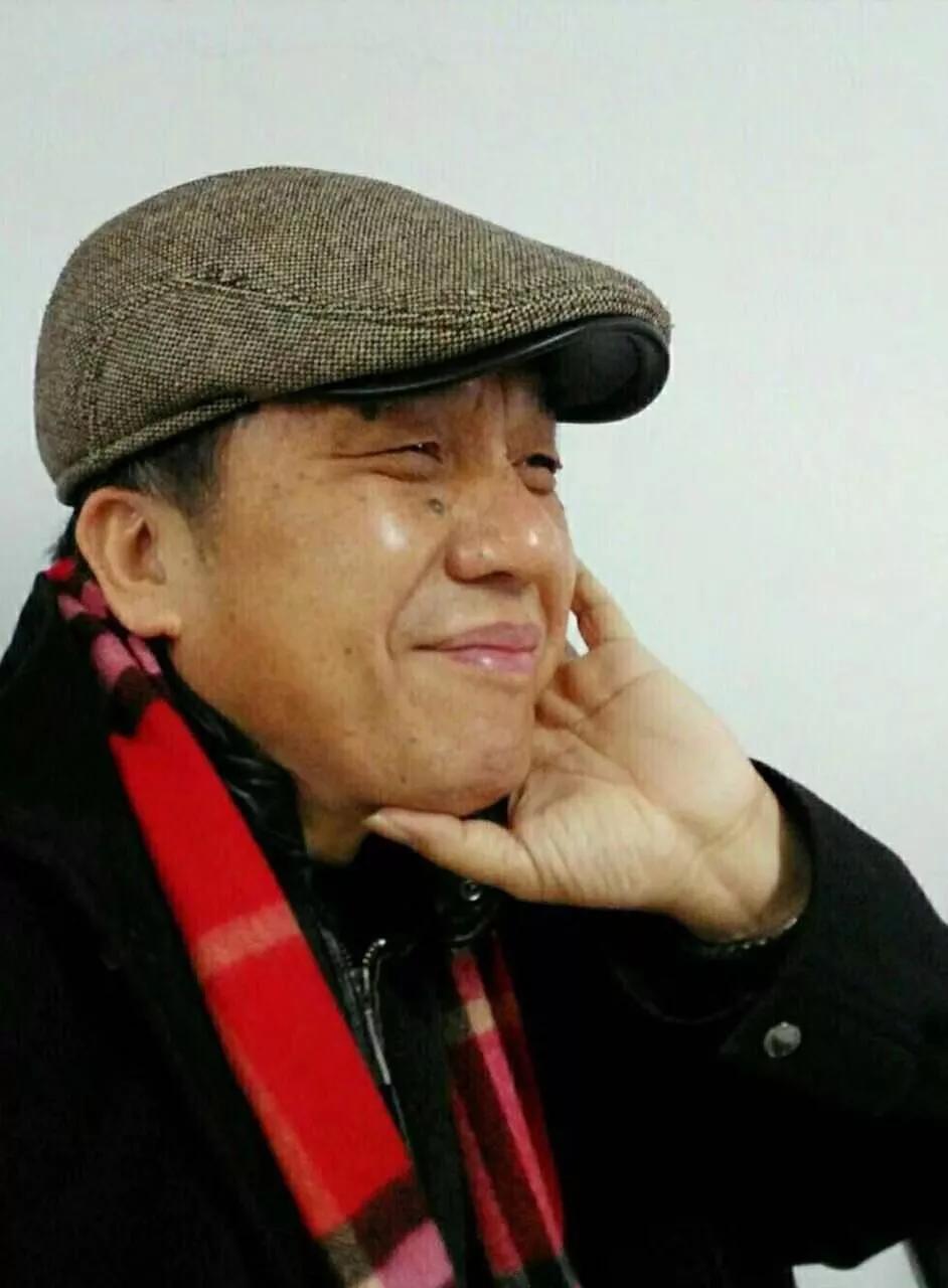 刘文孝作品曾在中国美术馆,黑龙江省美术馆,韩国忠清北道美术馆等地