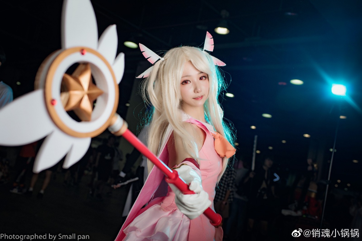 cosplay场照丨一巴掌把你拍天上哦漫展返图摄影