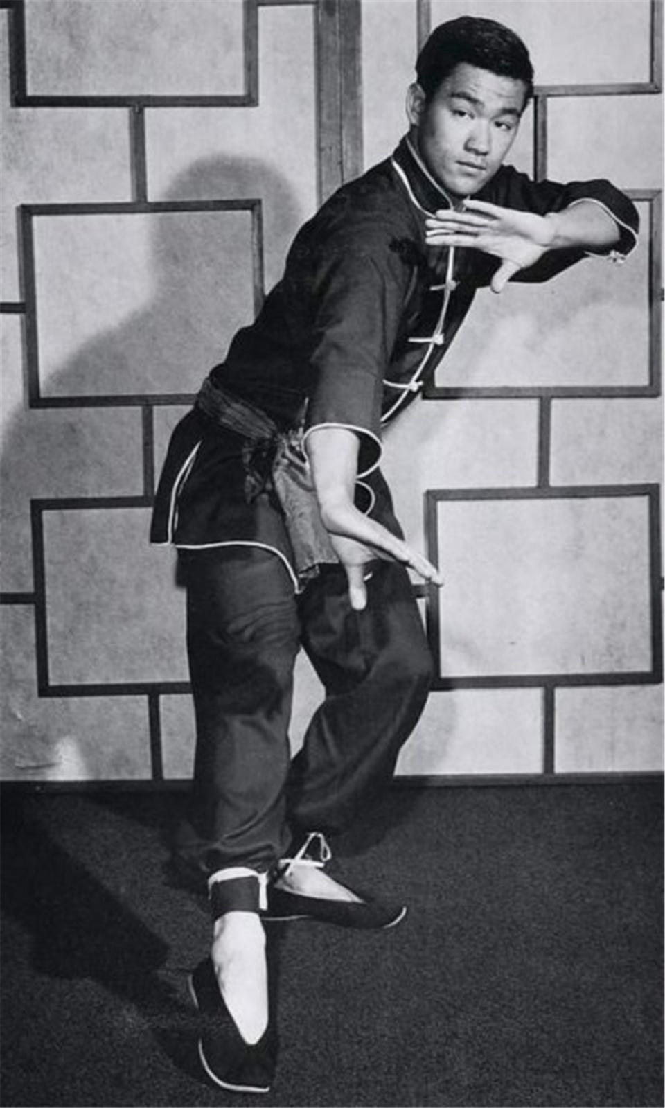 十张李小龙的罕见经典老照片